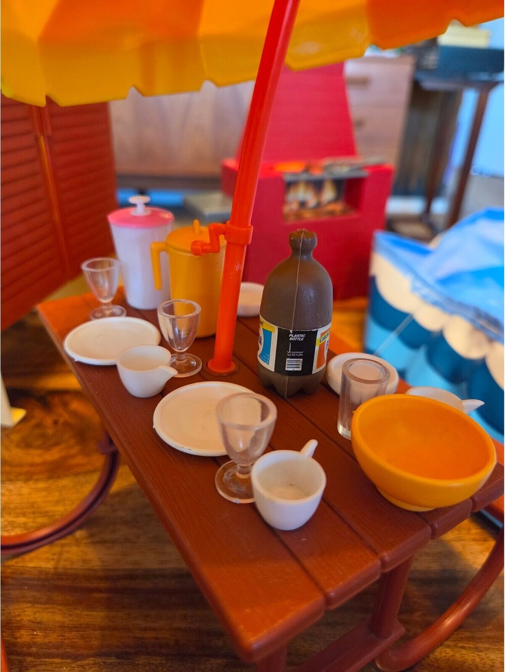 Vintage Barbie Backyard Fun Picnic w accessories 1990s